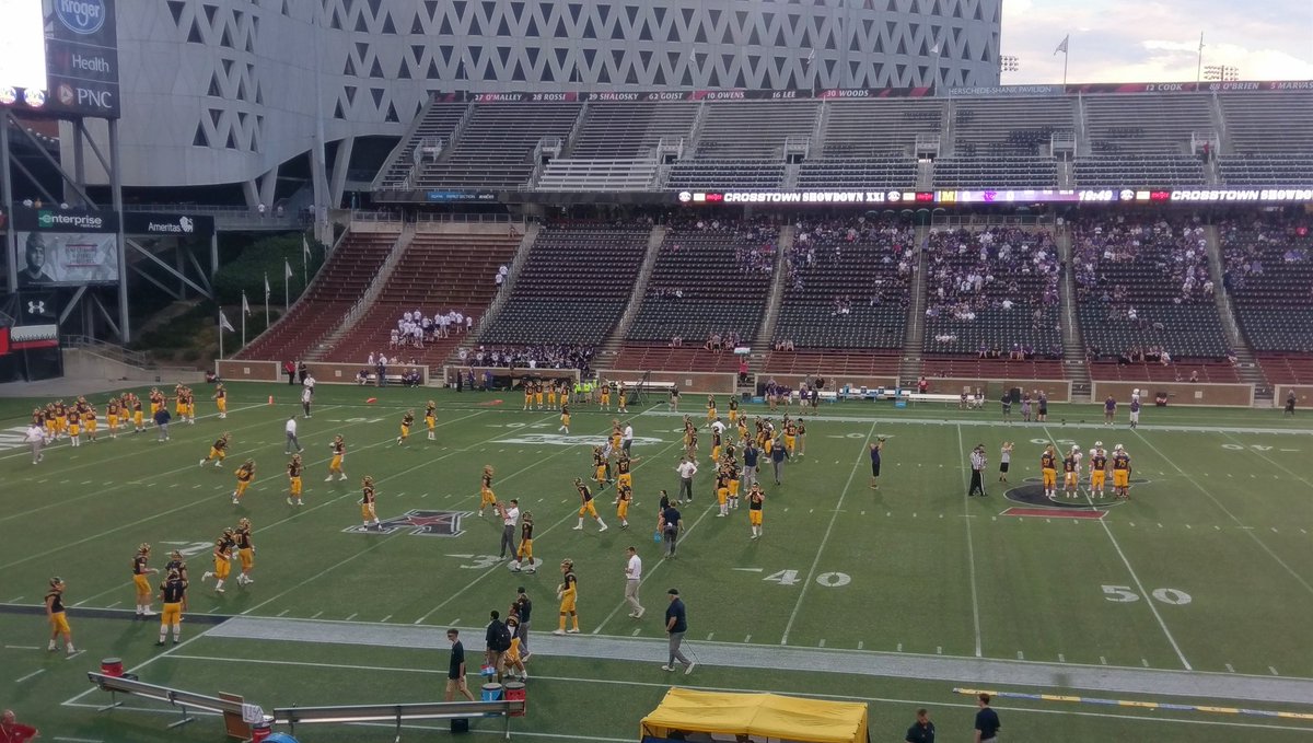 Lesley Marsh On Twitter Who S Ready For Some Moeller Football Beat Elder Letsgobigmoe Moellerhs Thechampionsmind Moellerfootball