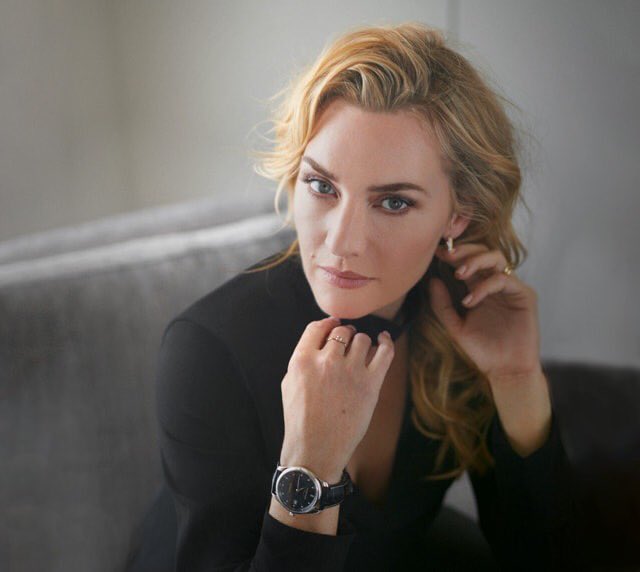 Happy 43rd Birthday, Kate Winslet. 