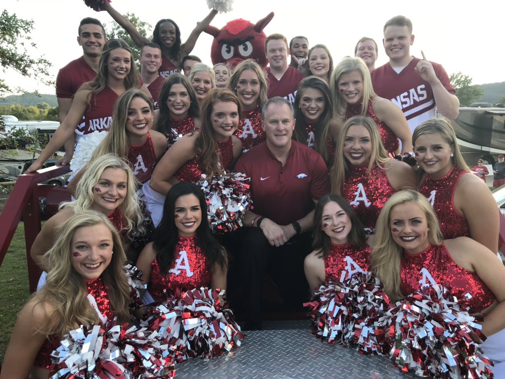 HunterYurachek's tweet image. Thanks to passionate Razorback fans settling in at Road Hog Park for welcoming myself and @SpiritSquadsUA and @Tusk_UA for a little pep rally to get ready for tomorrow’s @RazorbackFB game vs #1. #WinAsOneRazorback
