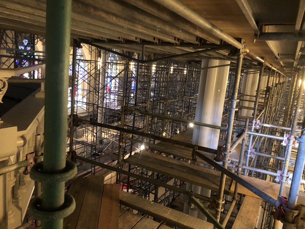 BostonFireTR's tweet image. Drill: 2 workers down down in the bell tower of the Boston Cathedral of Holy Cross cont.