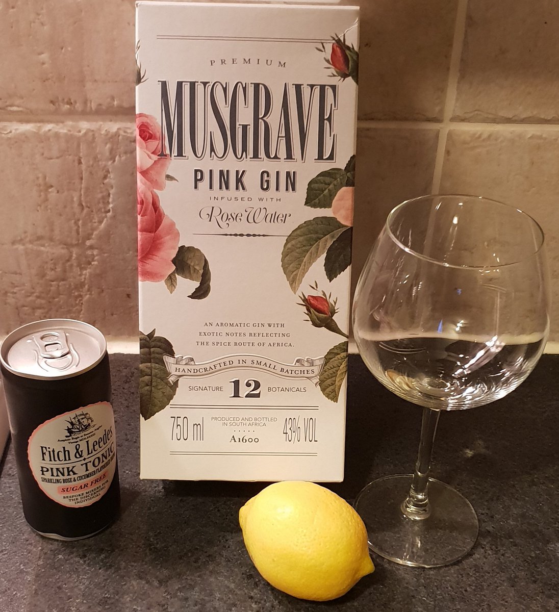 cindssternslow's tweet photo. The best Pink Gin. @MusgraveGin #elegance #purepink #weekendlover https://t.co/6P05Tekd9K