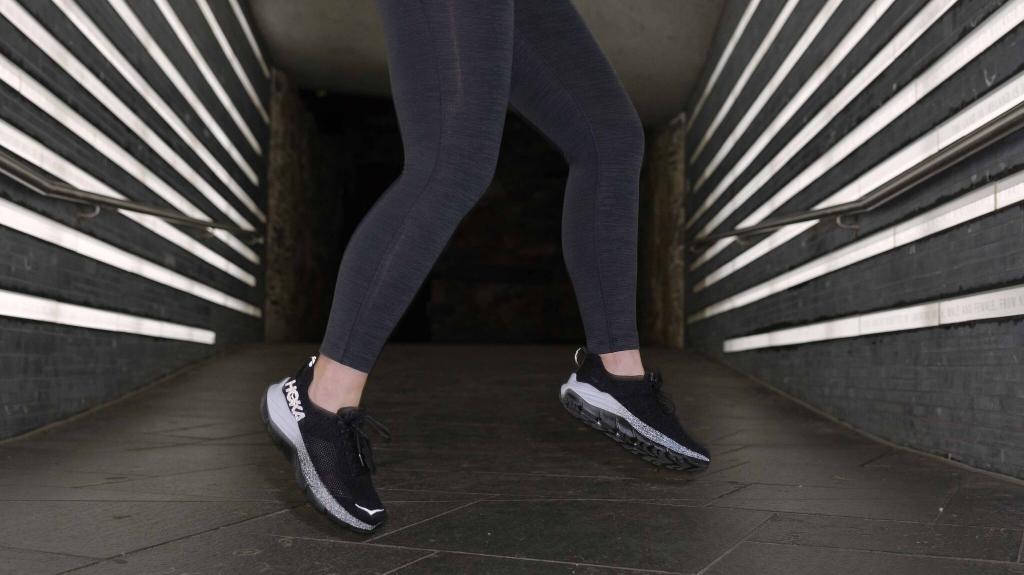 hoka's tweet photo. "I’m obsessed with these shoes. They were immediately comfortable and supportive when I put them on. Also, I wear a lot of black, so these are 100% part of the look now." - HOKA fan @victoriatomk (📷 Cesarin Mateo). Read more on the HOKA blog: https://t.co/U2riaIcvs4 #HOKAmach https://t.co/qawO7BBZnm