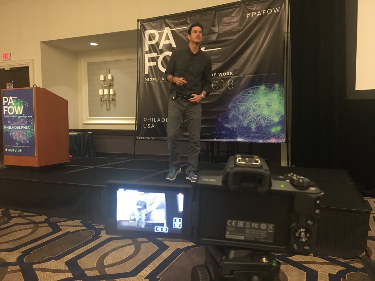 david_green_uk's tweet photo. A rousing speech by ⁦@aladamsen⁩ on how #PeopleAnalytics can benefit those that do the work to close another terrific #PAFOW conference https://t.co/Aj7j6jie1t