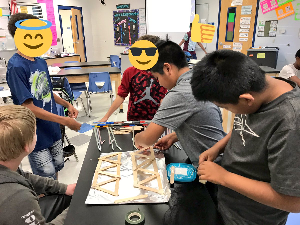 skybabe805's tweet photo. Our awesome #Stem to work on the engineering portion of our problem solving standard. #PRSMS https://t.co/EXoXJ5Bdxo