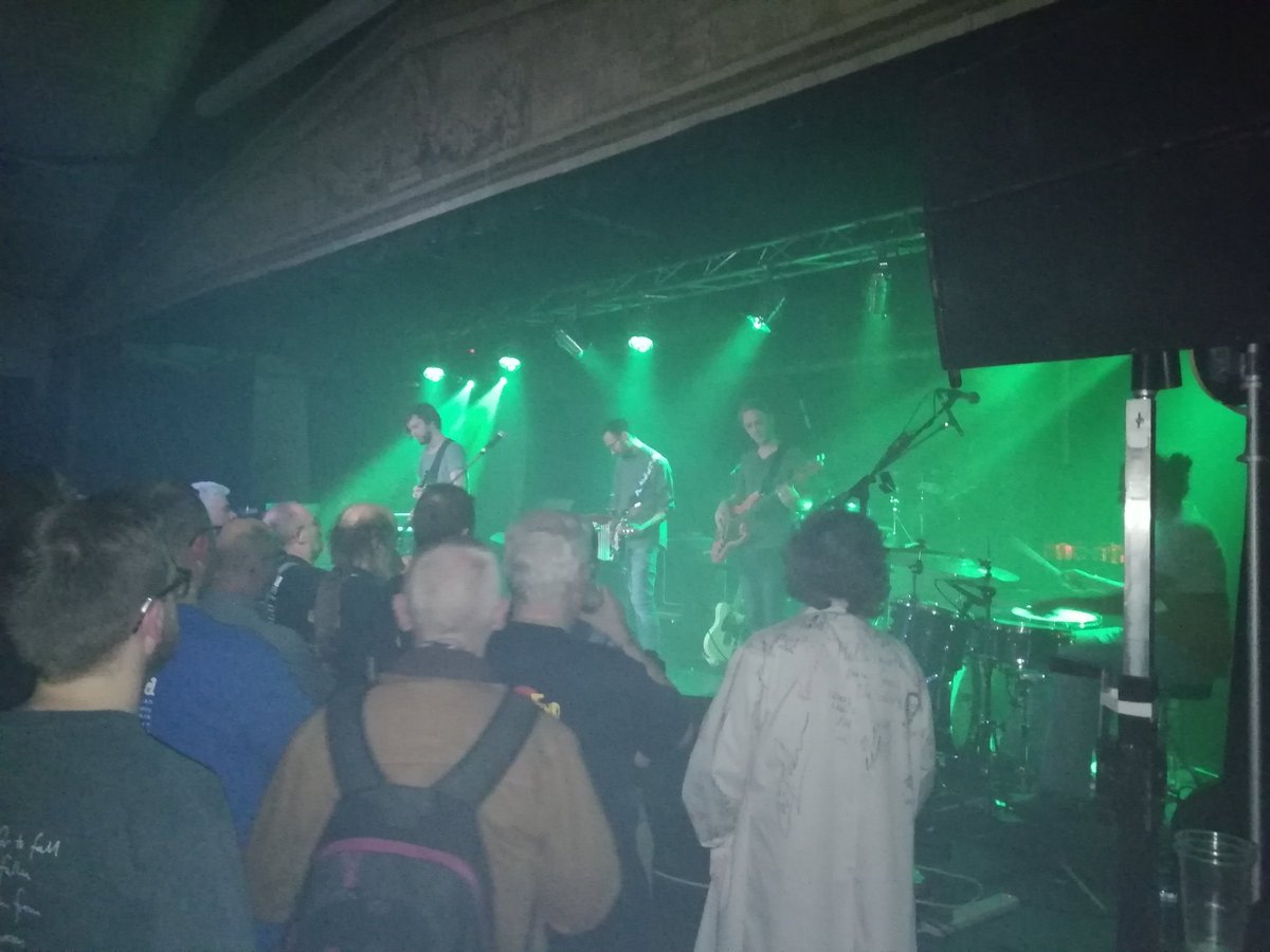 ProgMagazineUK's tweet photo. Well @SummersEndFest is off to a flyer with @SkyArchitect. A compelling blend of the new, some classic prog sounds and a bit of Cardiacs thrown in for good measure... https://t.co/nY12ykVXgv