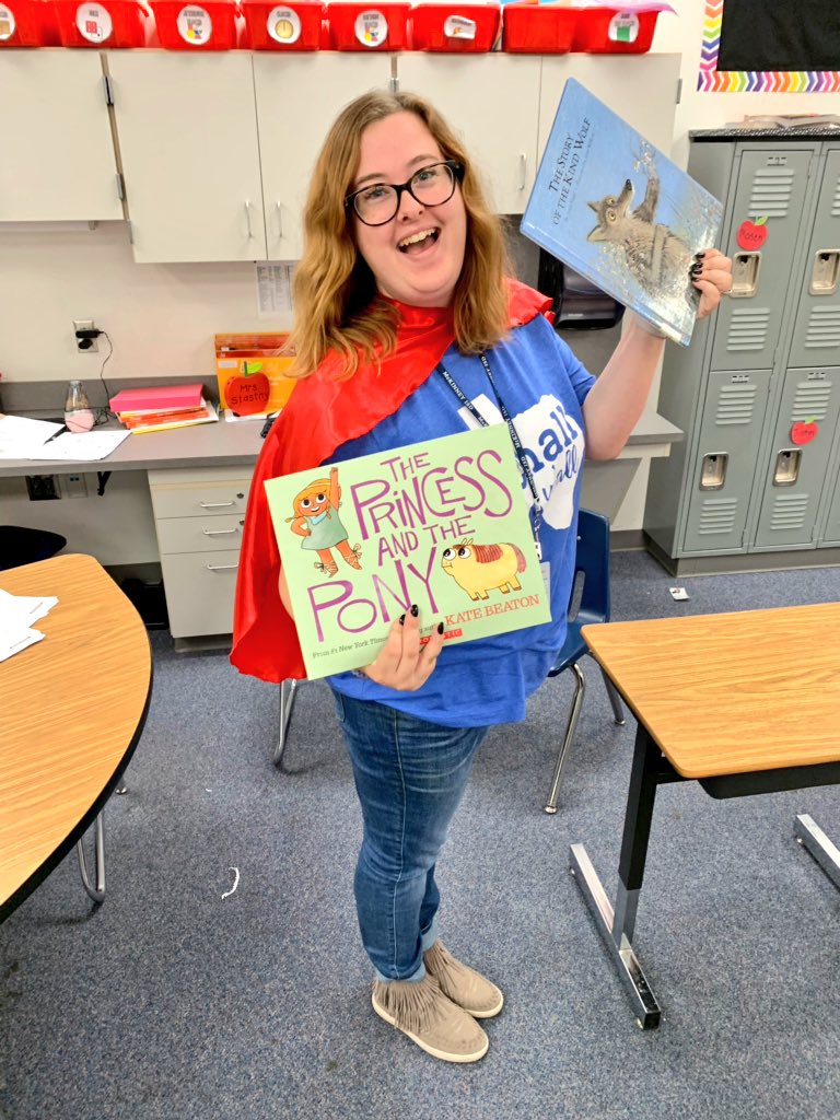 mrscharramos's tweet photo. I got to be #captainREAD today to a 2nd grade class! Love reading two of my favorite books! #MalvernPride #malvernliveskind @TheSusanHefley https://t.co/DehD47hVDk