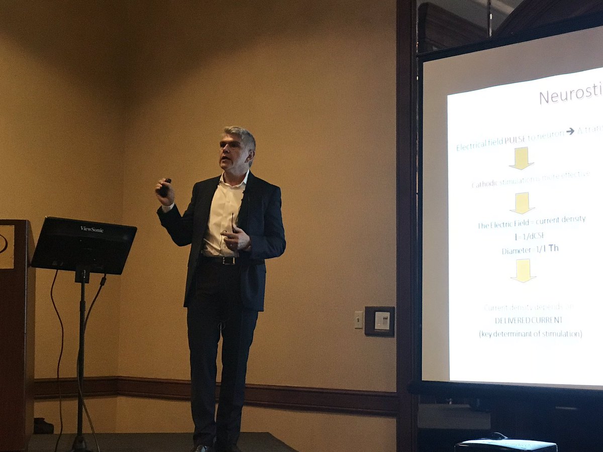 Dr. Ricardo Vallejo sharing his exceptional knowledge &amp; wisdom in Neuromodulation with <a href="/ASIPP/">ASIPP</a> in Memphis. So proud of my partner #SpinalCordStimulation #painmanagement
