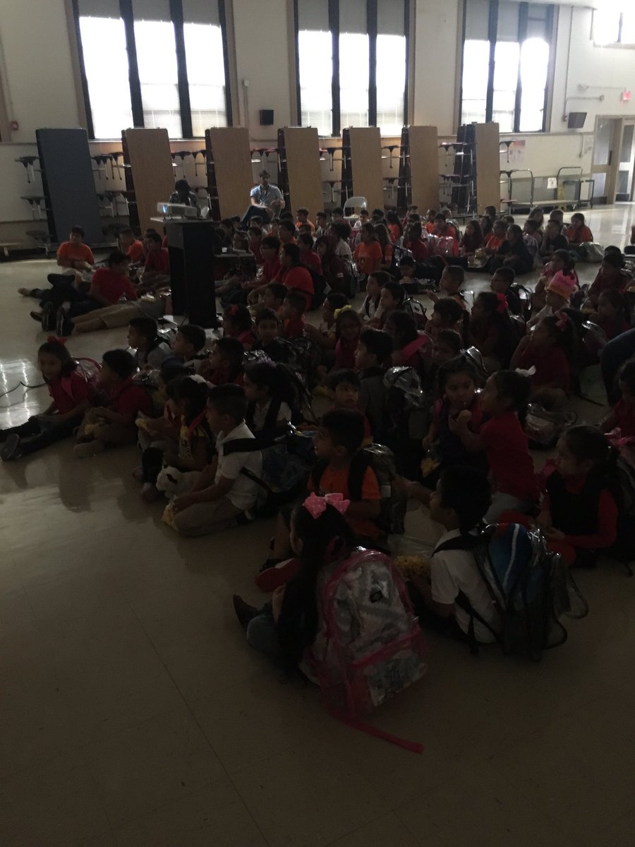 ortizteach's tweet image. Today we are celebrating the YELLOW house for being the winning house of the month! These students collectively as a team acquired the most points for attendance and @ClassDojo points for positive behavior! #PushItToTheNextLevel #ThePughWay @jasonldavila @MsCMontoya @AliciaLGray