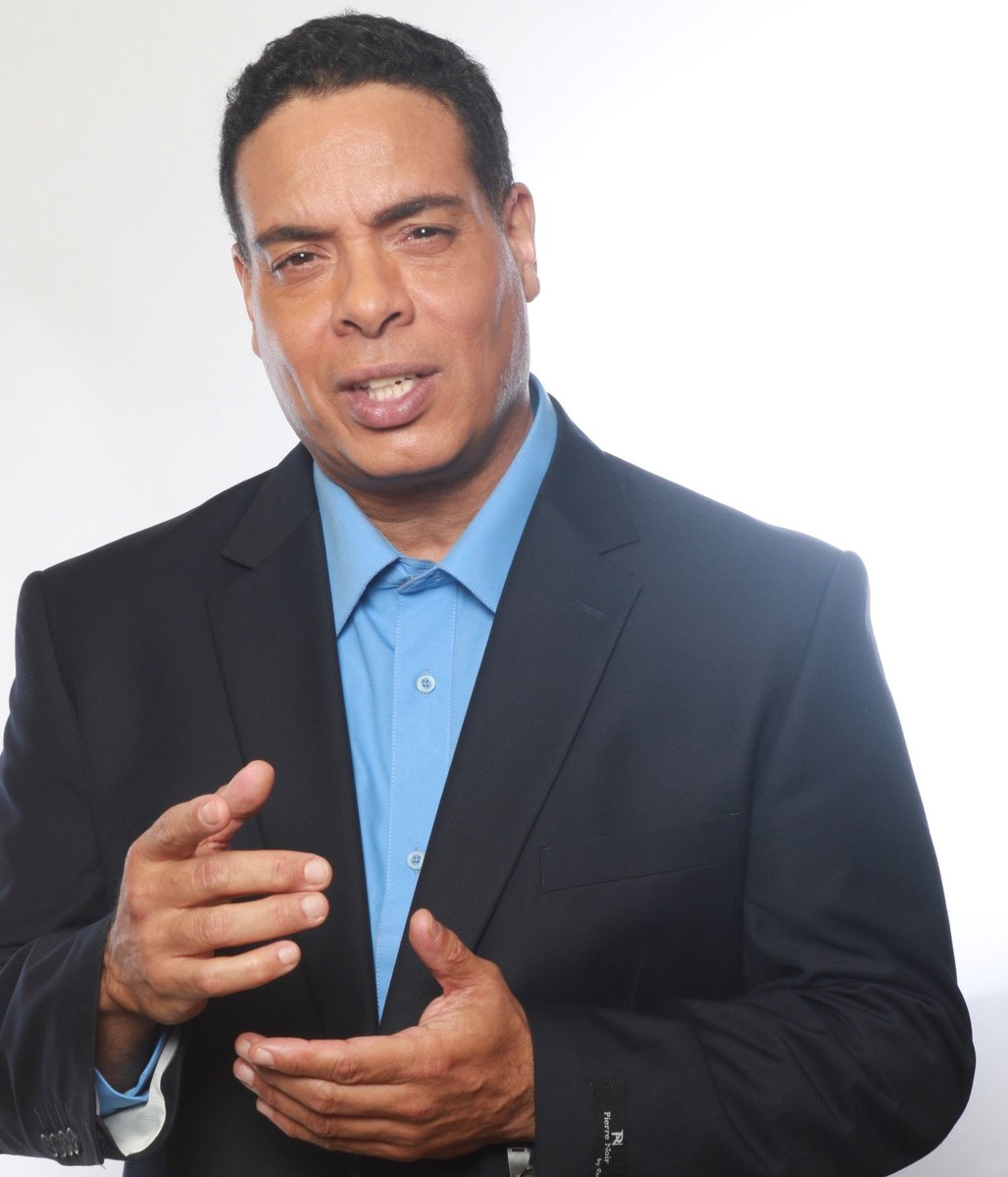 BizBarrettAI's tweet photo. I'm Ready to Lead. https://t.co/vKRaOdsi6m #BertrandBarrett #BertBarrett #BizBarrett #tOObiz #NewLeader #NewLeaders #MITGraduate #MITAlumnus #TechInnovator #Innovation #StartupCEO #BlackCEO #ArtificialIntelligence #bots #HelperBOTs #BlackInventor #NextSteveJobs #AngelinaSherieDad https://t.co/J5Pi3WtoFy