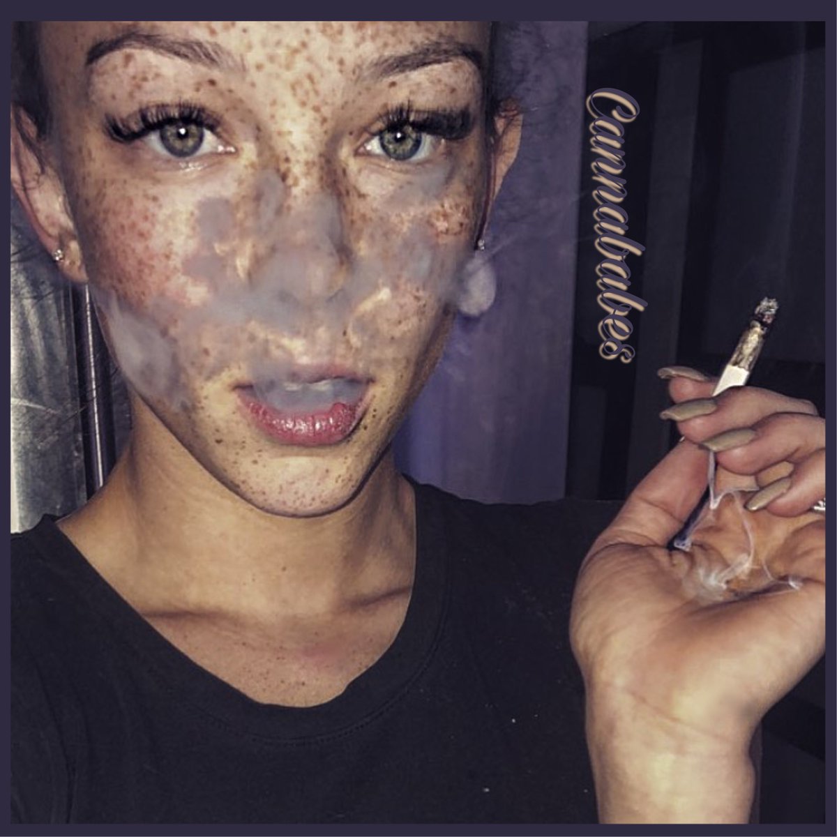 Cannababesapp's tweet photo. Model @_tandina 
Spark up and smoke a J with this #cannababe 

😍 TAG US TO BE FEATURED 😍
#staystoney #cannamodel #alwayshigh #rollup #cannabiscommunity #getlitty https://t.co/zHucvd4cnN