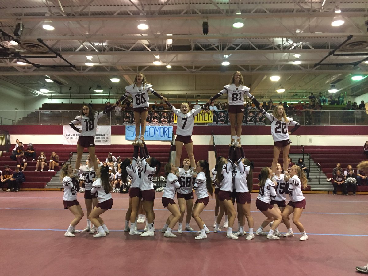 HFII_Cheer's tweet photo. See you at the tailgate!! Homecoming 2018 💕 https://t.co/WNvS0Isi2y