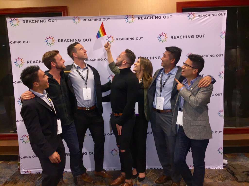 DebraLangford's tweet image. My favorite photo from #ROMBA2018 I’m proud of these @USCMarshall students as they look up  with authenticity.