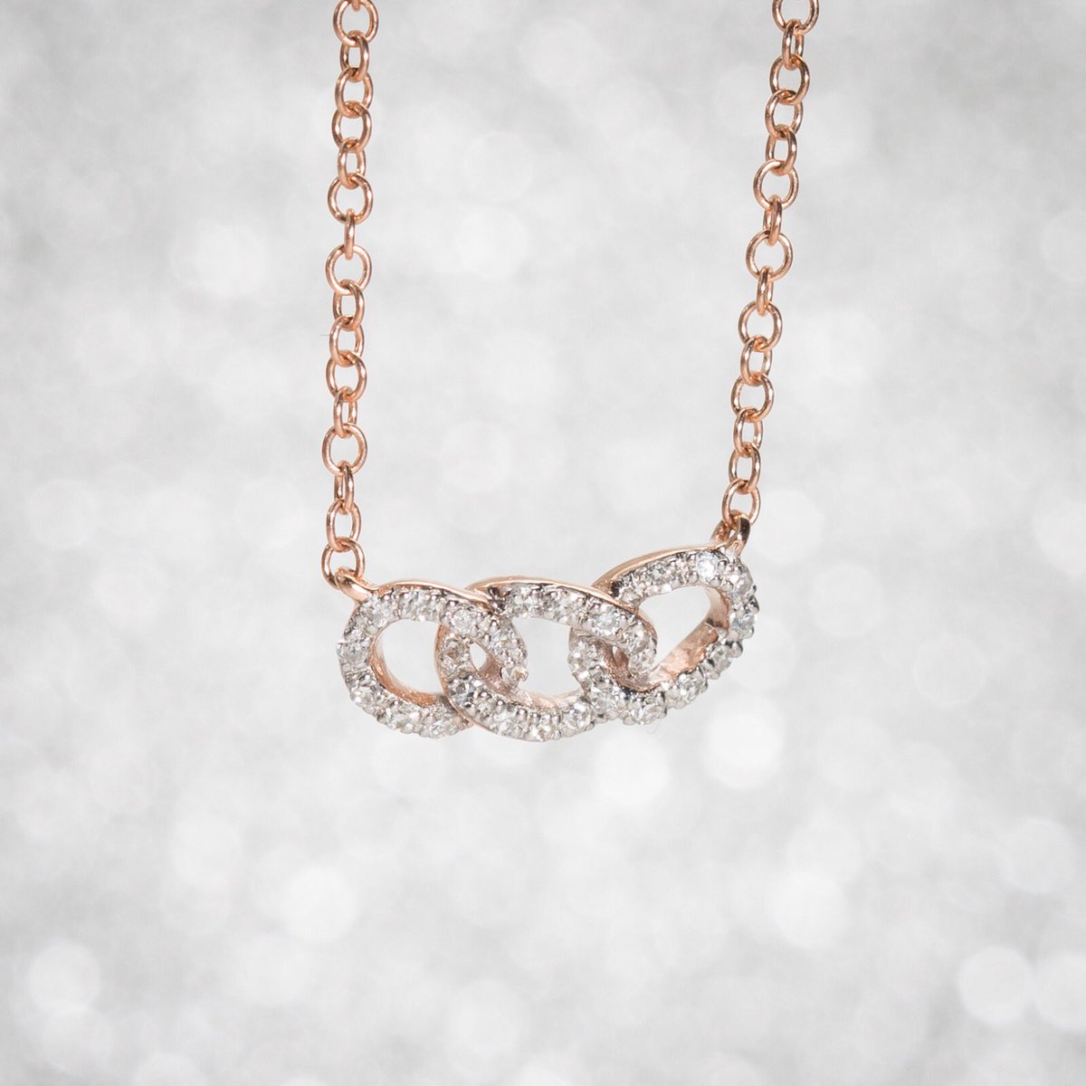SteffansUK's tweet photo. Our beautiful Diamond and solid rose gold trio diamond pendant just announced in the SALE. WAS Β£320 NOW Β£160. #diamonds #diamondpendant #diamondpendants #diamond #diamondnecklace #steffans #rosegold #gold #solidgold #curblink https://t.co/3eLvP21IAN