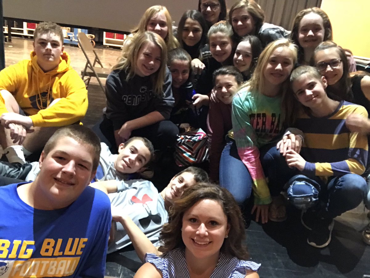 BeAjoyfulsc's tweet photo. We had our #pbis kickoff assembly today! But first we had to take a #selfie Canβt wait to see how our #msstudents respond to the program! They were very excited today! Special thanks to the leadership club for their help today! #BDNPLN https://t.co/pLJdSE2jgB