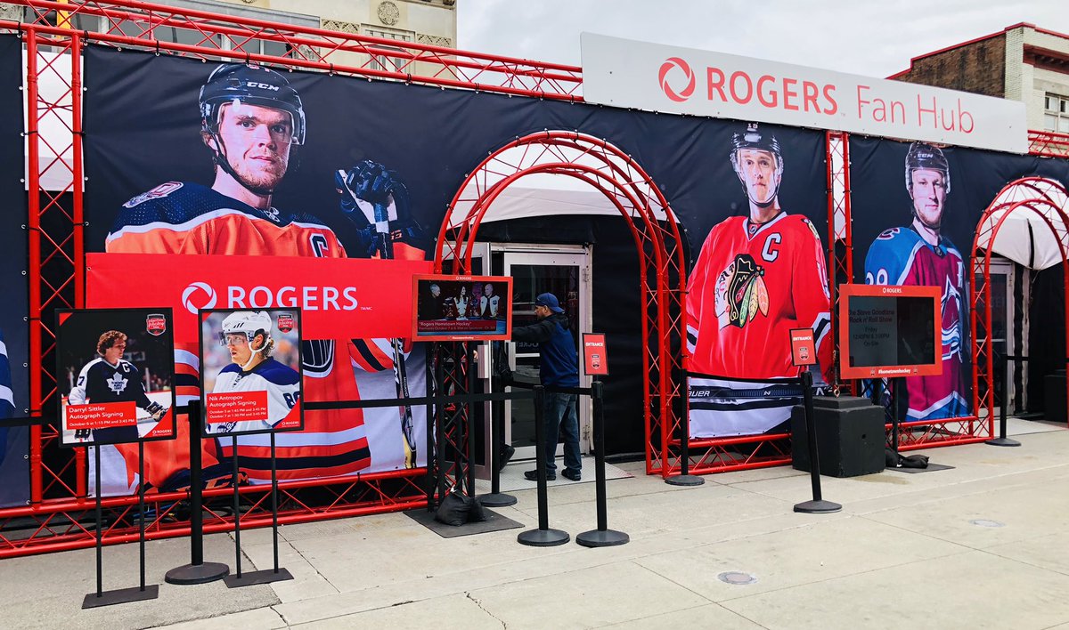KMHA_All's tweet photo. @hometownhockey_ #RogersFanHub fun all weekend long!  Come out and play, there is something for everyone! https://t.co/x9sX5mkmbG