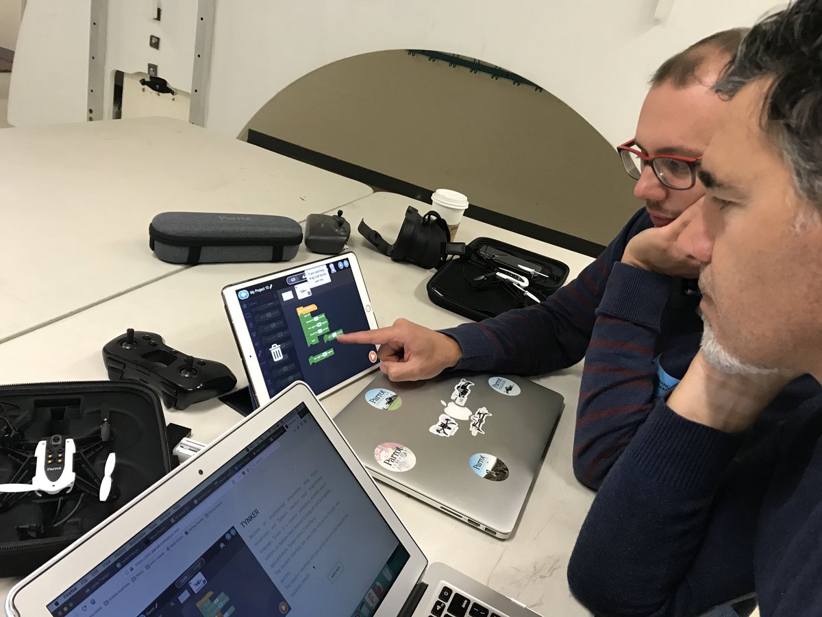 lelyceeSF's tweet photo. Robotics + technology teacher 
Anton Ritzu exploring with Jerome Boulevard @Parrot a drone programing curriculum at #LFSF #STEM #Robotics #LFSFCreate https://t.co/AjreaOvhQO