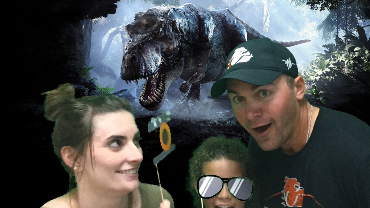 MsP_theteacher's tweet photo. My favorite pics from @bradavens greenscreen booth last night at the #bisdstemfair 😆 https://t.co/WvU6ohHfXn