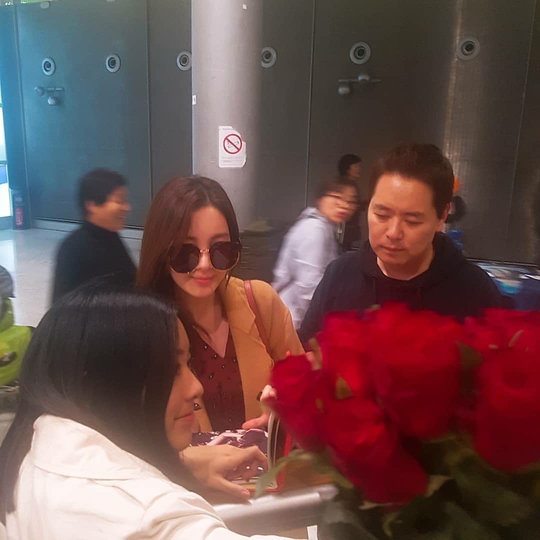 Seohyun from yu_un_chan's IG instagram.com/p/Boj47PmAfjs/ #서현