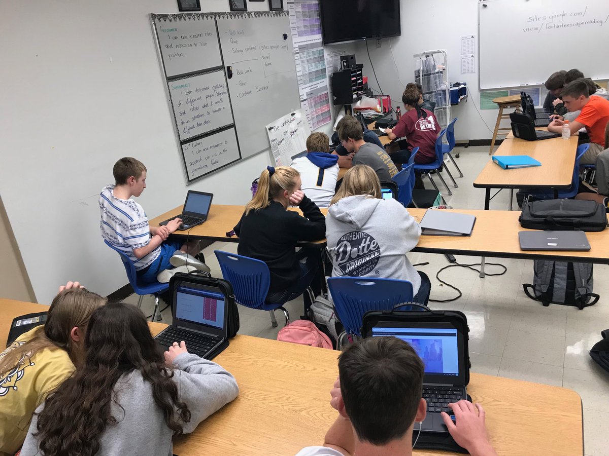 prhsteach's tweet photo. ELA practice while solving a Fort Nite digital escape room https://t.co/Hh5IVCAV0Z