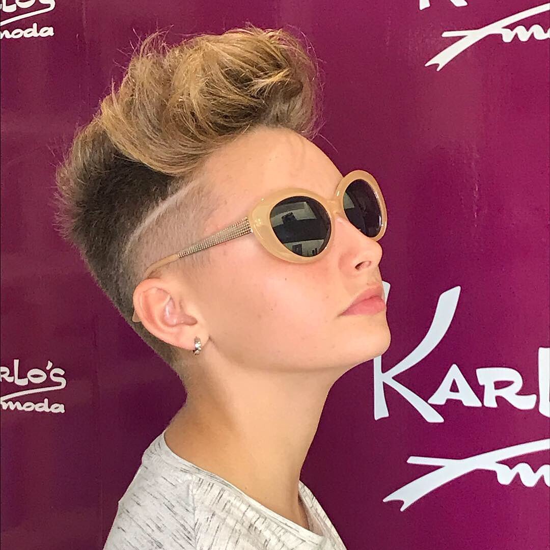 revPBpeluqueria's tweet photo. #ESTILODELDIA de #revistapeluquerias para @karlosmoda #alacaladehenares #Madrid ๐คฉ๐ https://t.co/IQQKPBh5Bo