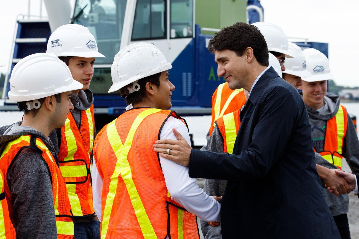 Thanks for inspiring our <a href="/WEConstrAcademy/">Construction Academy</a> students today <a href="/JustinTrudeau/">Justin Trudeau</a> !!