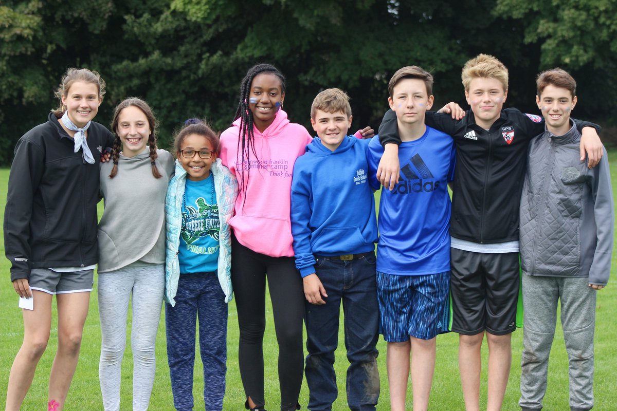 ElmwoodFranklin's tweet photo. Today was the Blue-Gray competition kick off! Blue-Gray is a 70-year tradition that suffuses school spirit, builds character, bonds friendships, and teaches everyone how much fun a little healthy competition can be. #bluegraycup #beyondtheclassroom #elmwoodfranklin https://t.co/u7fFYNwQ9j