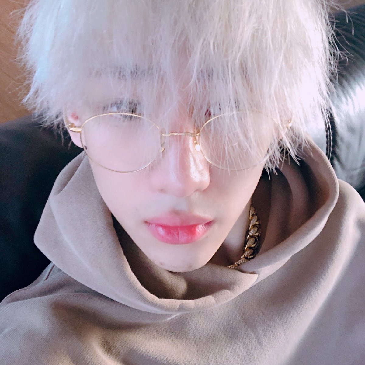 Mewmiee1's tweet photo. #NewProfilePic https://t.co/ZjN4uDIDl4