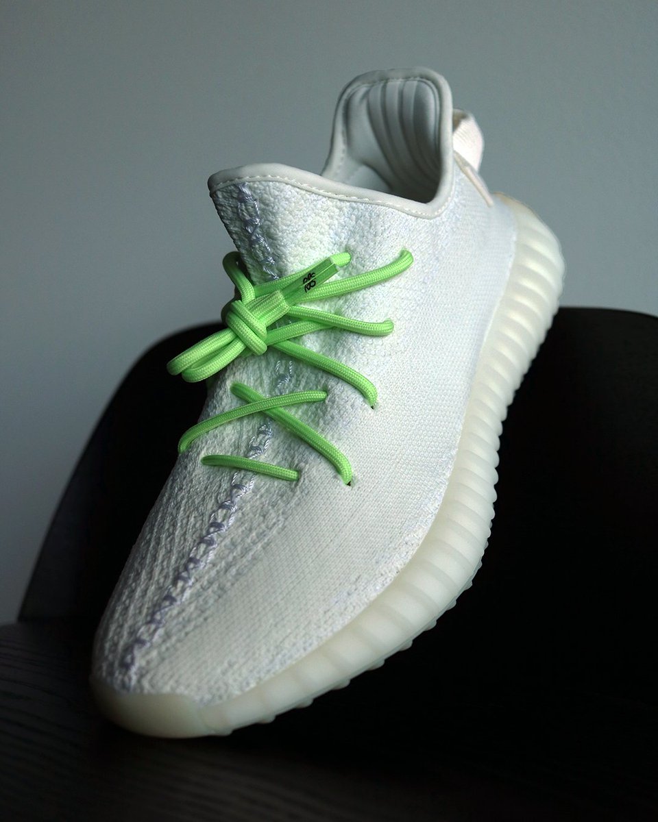 yeezy triple white laces