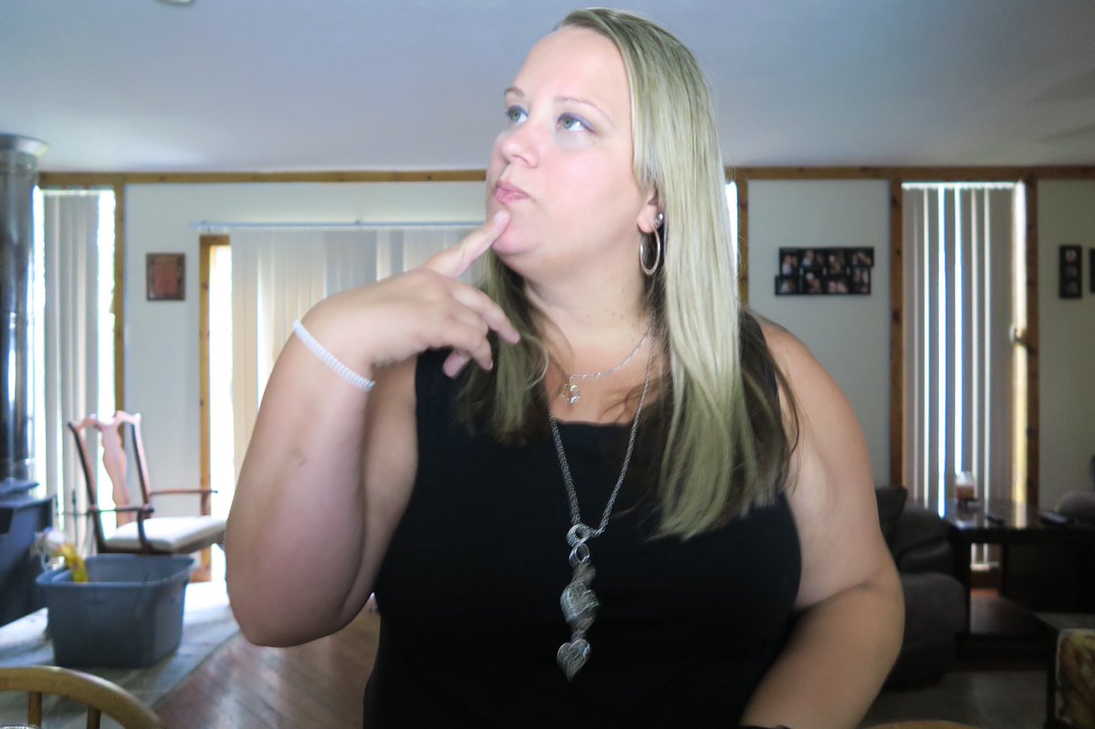 naysdays_'s tweet photo. ❤️ Love taking thumbnails! Check out the newest YouTube video I made https://t.co/lY4xYyVaSZ
#naysdays #importantnumbers #tipsvideo #whatyouneedtoknow https://t.co/DPvPoOu4Ti