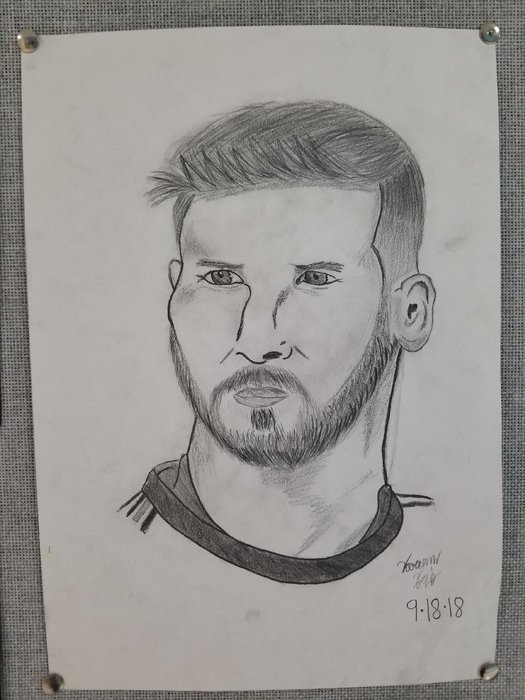 arcolaJRSR's tweet photo. View these exceptional drawings of Drake, TuPac, Messi, and Hulk posted in our hallways. Drawings by: Daniela Garcia, Michael Garza, Adrian Llanes, and Kareem Trejo! https://t.co/9UwYm5RuhK