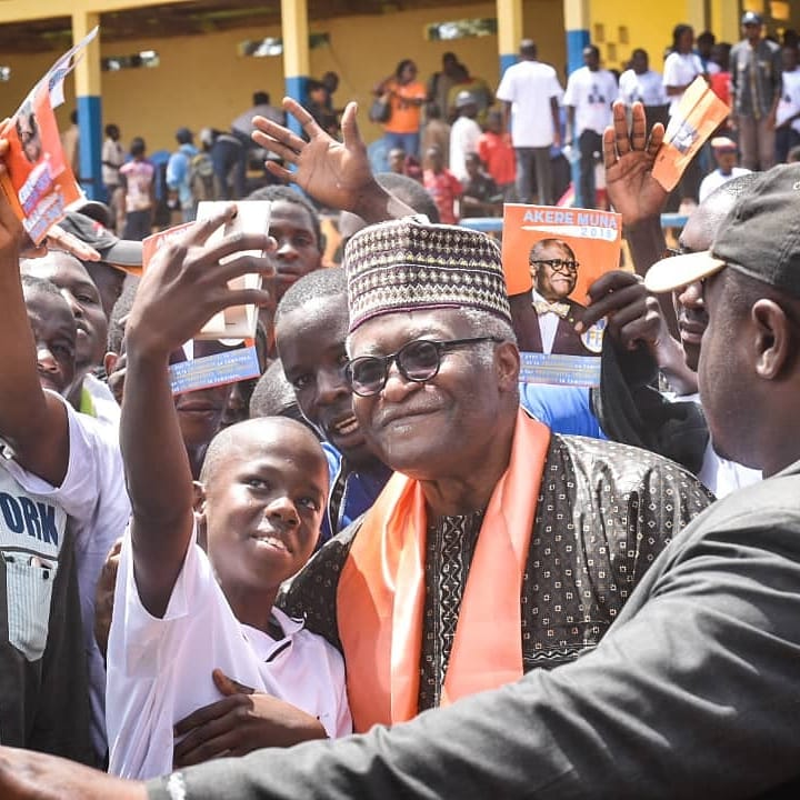 237online's tweet photo. #BreakingNews 
Two Cameroon opposition parties form coalition ahead of presidential poll, official says
#237vote
#Etoudi2018 https://t.co/cHVC9GHdVV