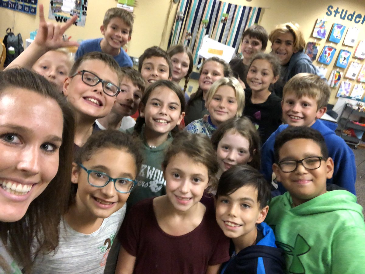 mshaggerty_k's tweet photo. Teacher switch day! Had so much fun hanging out with these awesome 4th graders! #spiritweek https://t.co/nbshGUBmjB