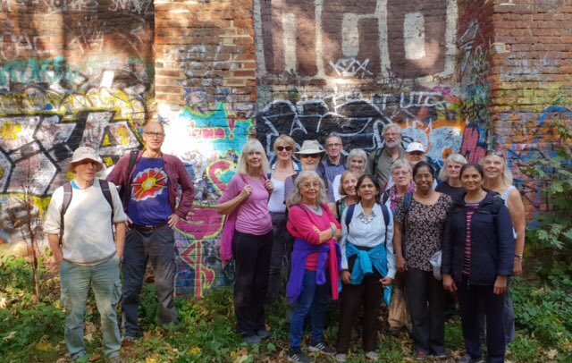 FurzedwnProject's tweet photo. Have you heard of The Project Perambulators? Our friendly walking group for members (and anyone who fancies joining us) The next walk on Oct 16 is from Kew along the Thames Path apx 6 miles @AgeUKWandsworth @furzedown_net https://t.co/jjCvHFmaNU