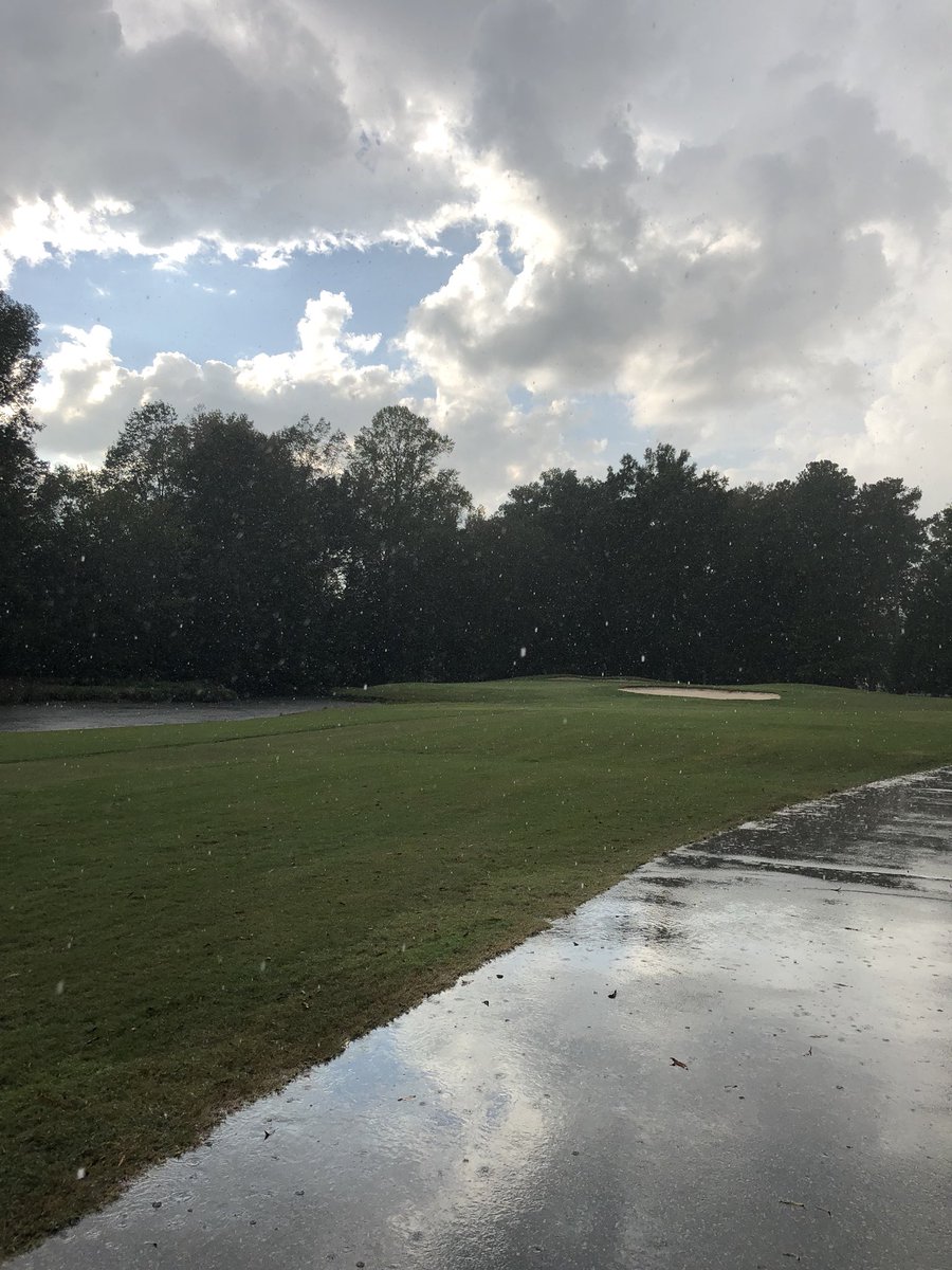 A little rain can’t stop us!! #SNOC