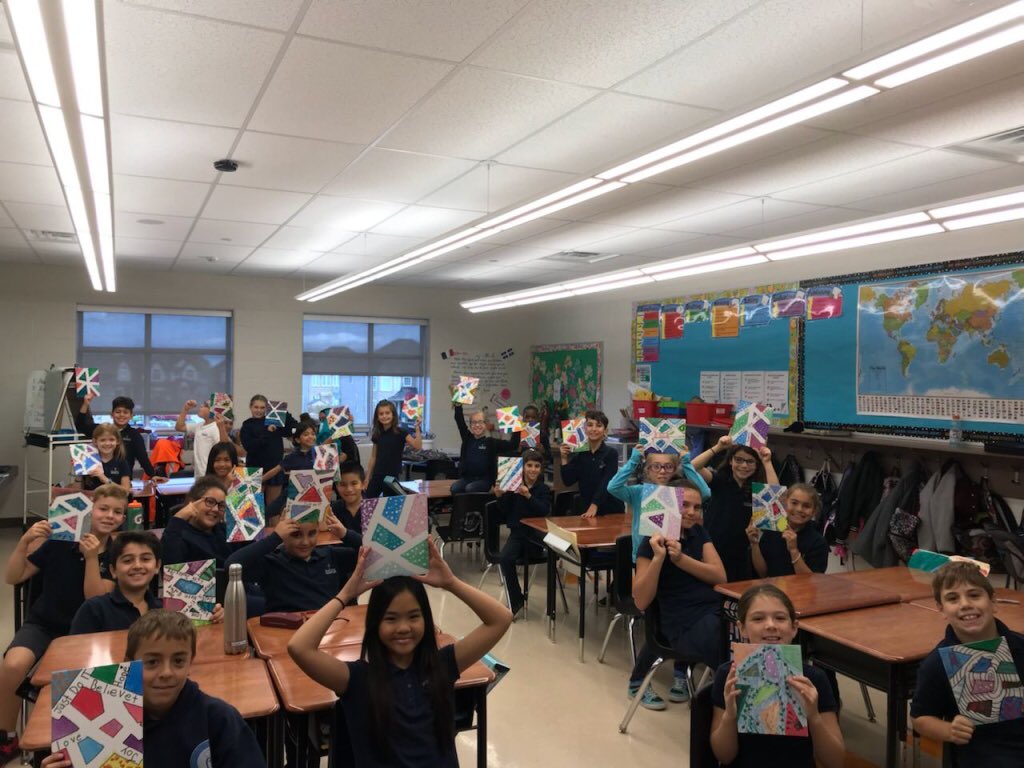 oloaces's tweet photo. Grade 4 Abstract Art with Artist in the Classroom!#makingmasterpieces https://t.co/pEncHGvX04