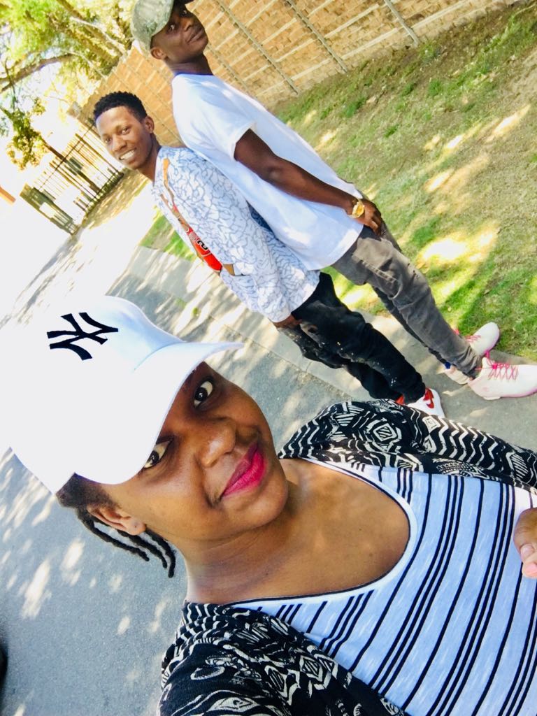 SithabileMbano's tweet photo. BloodGang 
@Nashytee1 
@Ownlee3 https://t.co/bf3lrmZOLJ