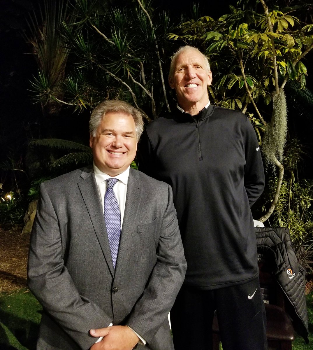 The_Tommy_Hough's tweet photo. It's always a pleasure to support countywide #MeasureD with our friends at @SEIU221, but it was a real pleasure to meet @NBA legend @BillWalton and spend some time in his home AND support #YesOnD, as in "D" for #Democracy #YesOnMeasureD #VoteTommy2018 #FlipD6 #TommyHoughSD https://t.co/qUdboBgnce