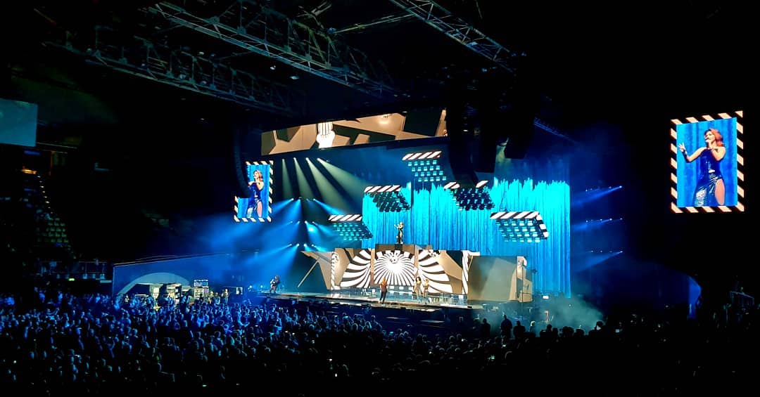 MarianaPaolaGu1's tweet photo. https://t.co/1dprVPCvTr
#ShaniaNowTour #GermanyNow
#ShaniaTwain https://t.co/E3AZyyNuI9