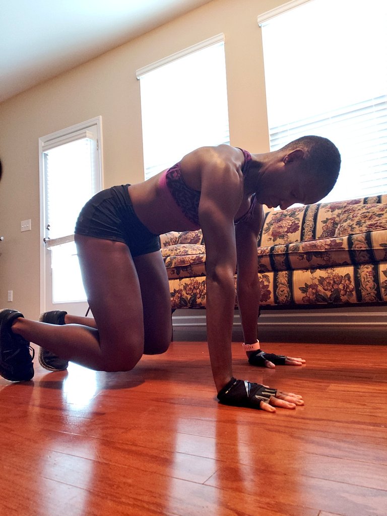 RunErickaRun's tweet image. #LIIFT4 Legs - LIIFT 50/50 complete🏋️‍♀️ I enjoyed the burn during the Triple Bear move🐻 #liift4life #triplebearchallenge 🐻🐻🐻 #Beachbody #BOD #Shakeology #BeachbodyPerformance #rabbitELITE #runinrabbit #borntorunfree #AutismSpeaks #Grind4Autism #Lift4Autism