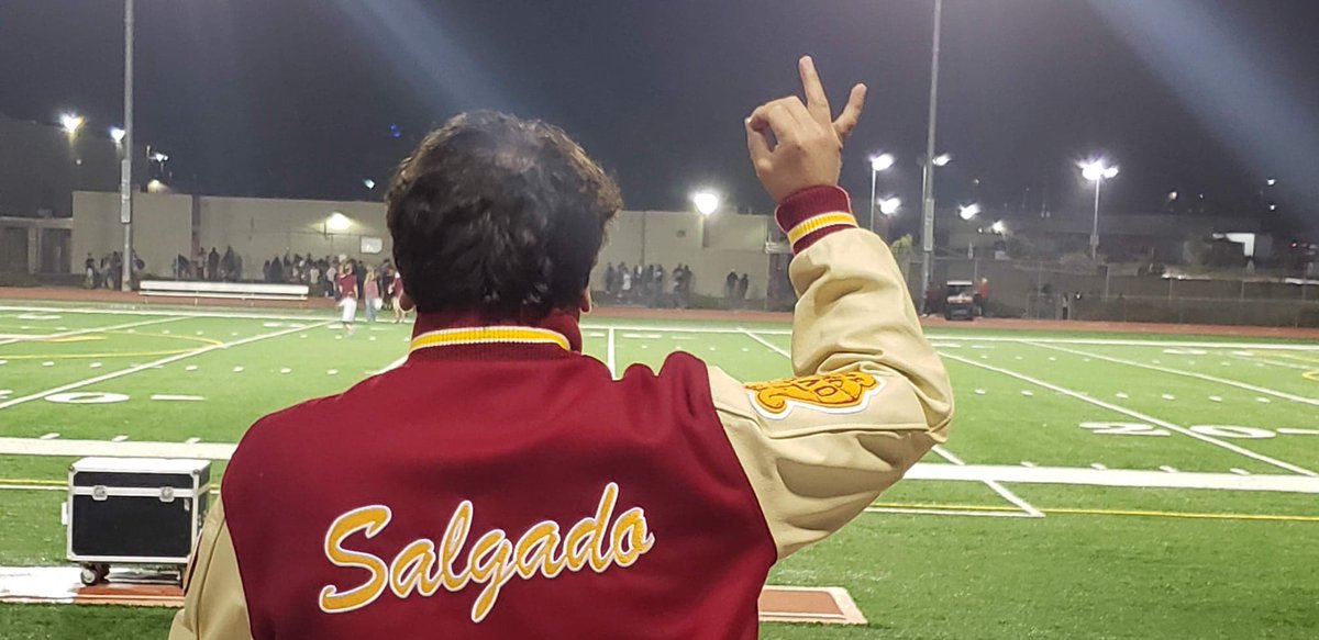 salgadoforsb's tweet photo. Ocean View High School Homecoming game tonight! As an alumnus, I will be playing with the band! Come on down and rock with me! #SalgadoForSchoolBoard  #OVHS #Homecoming #VoteSalgadoNov6 https://t.co/gFwHfk22lH