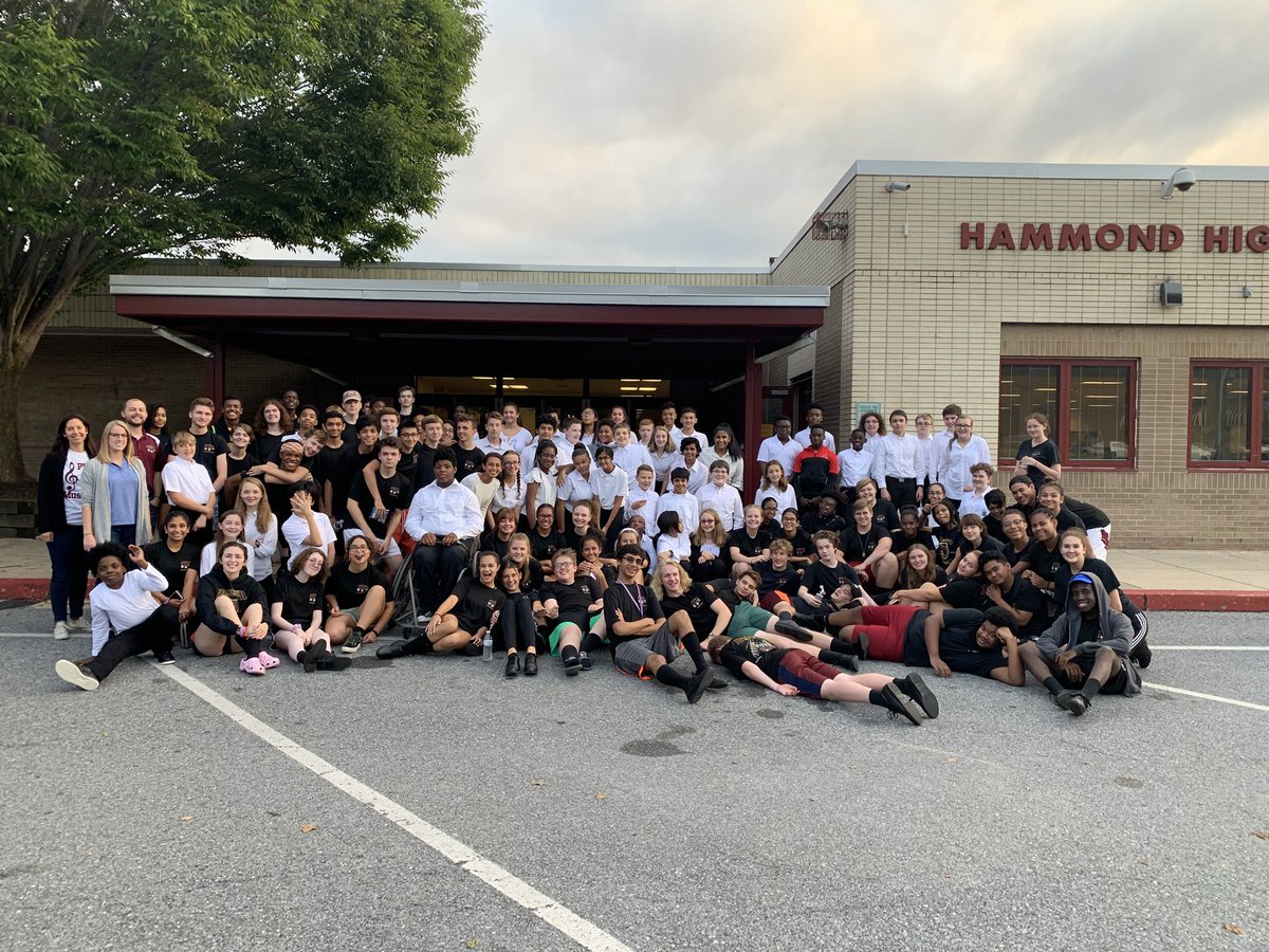 hcpss_hahs's tweet photo. Thanks to all the middle schoolers for coming out to tonight’s Big Bear Band. Looking forward to seeing you all on the field! https://t.co/mYRsxwQkc5