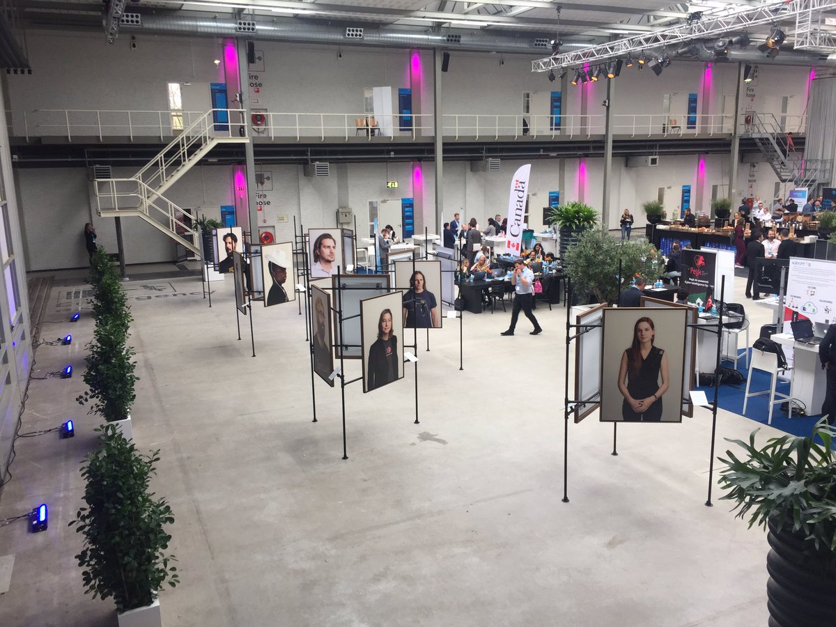 tobiasgroenland's tweet image. Thank you @FokkerTerminal #TheHague for hosting #CSW18 with the 2nd #HackersHandshake #photo #exhibition. Today we’ll move to the next locaties at Atrium Stadhuis. See you there! (October 8th -13th) #fastforward #cyber #cybersecurityweek #CSW2018 #cybermonth2018 #photography #art