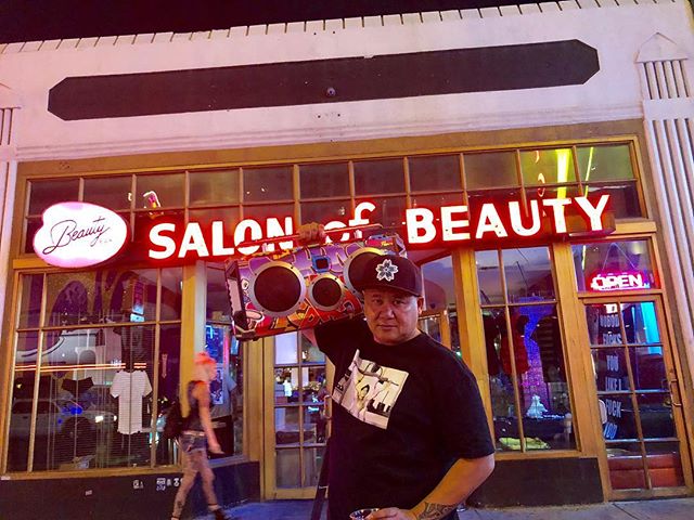 Beauty Bar Las Vegas on Twitter: "#Repost @bumpboxx.socal ~ Getting ready  for the weekend! Where are you rockin' your BOXX? . 🤙🏽 @dragonwon 📸  @djbambu . . #bumpboxxsocal #bumpboxxfamily #oldschool #dragonwon #hiphop #