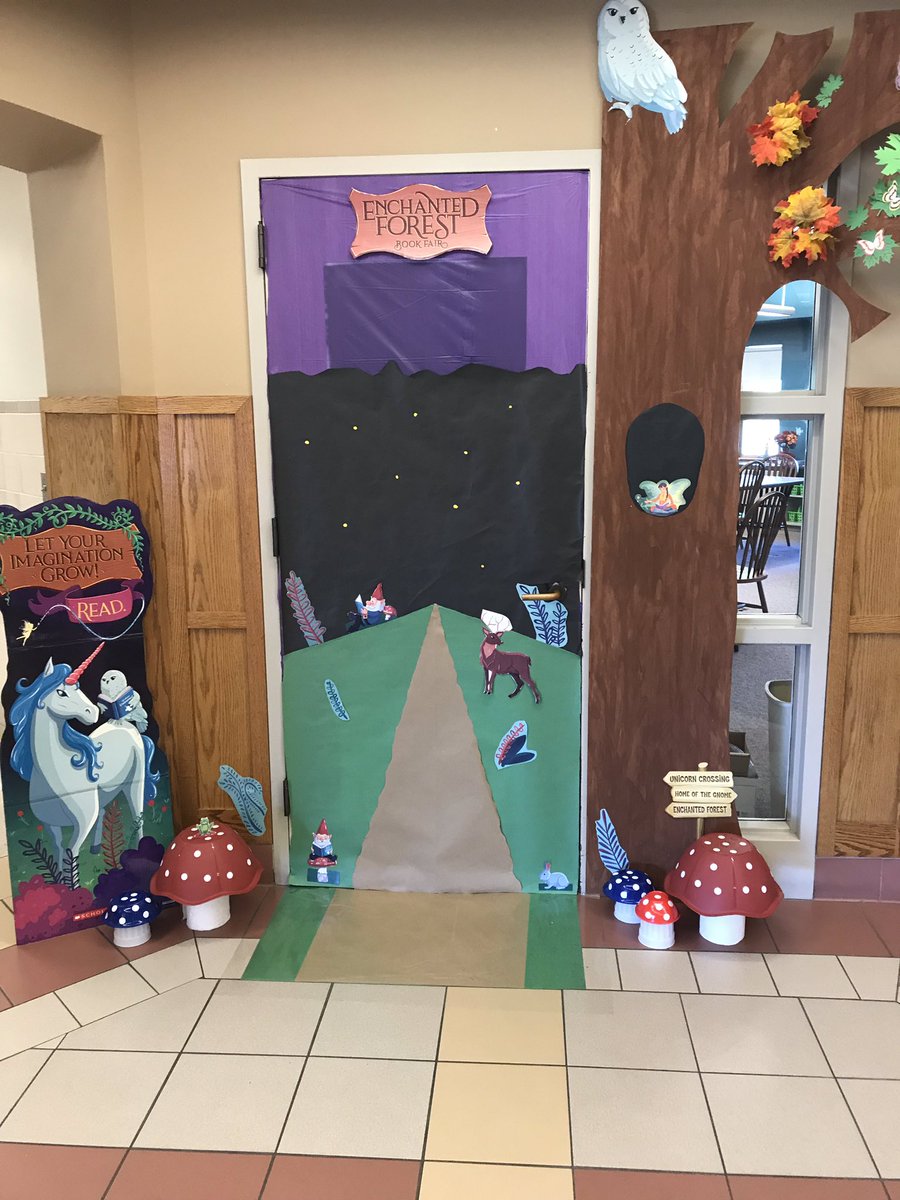PrincipalGarden's tweet image. Hey @Scholastic we are beginning to transform into an enchanted forest...book fair is only a week away! #booklove #favoriteweek #bookaddict