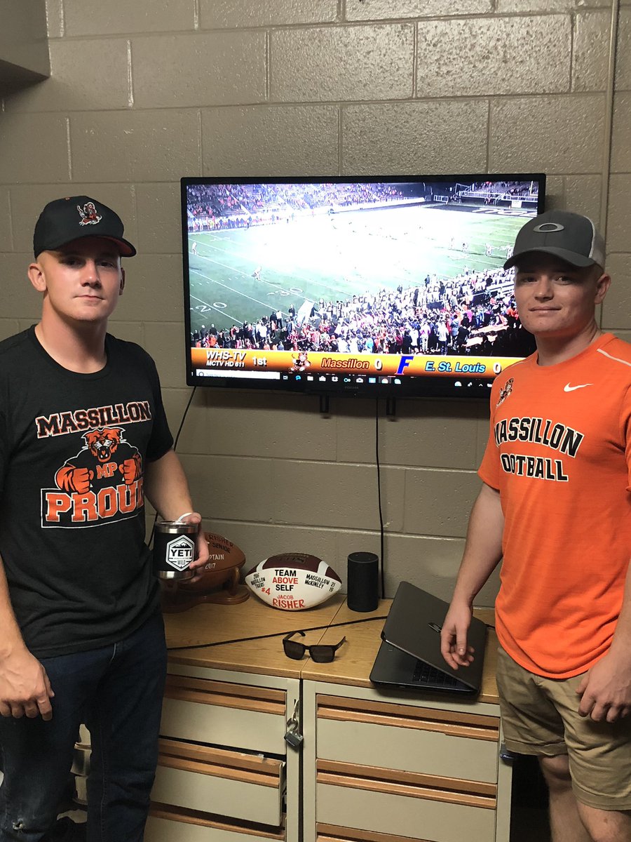 jacobtylerrishe's tweet photo. All the way from Marine Corps base Camp Lejeune supporting the tigers #gotigers #ESLvsTIG @MassillonSchool @MassillonProud https://t.co/UQD2ZL1zld