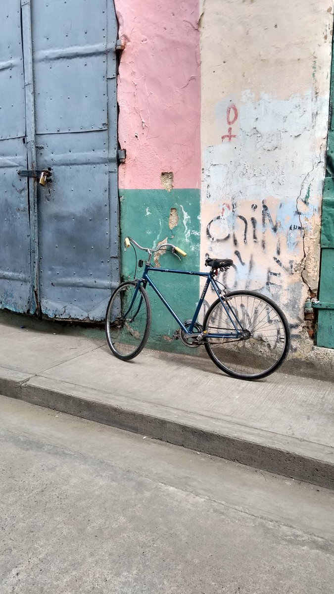 nicolas_chavent's tweet photo. #Ayiti #Haiti #ActionOsmHaiti2018 #Caphaitien fin des ateliers @IFHpap @afcaphaitien #surveys édition de données terrain et réutilisation pour 30 mappers sous la belle facilitation de @REITECH5 @NouvoLib @WedjiL @wendy #map4ht @cosmhastm @cosmhanne #leslibresgeographes https://t.co/16VwTJwTsV