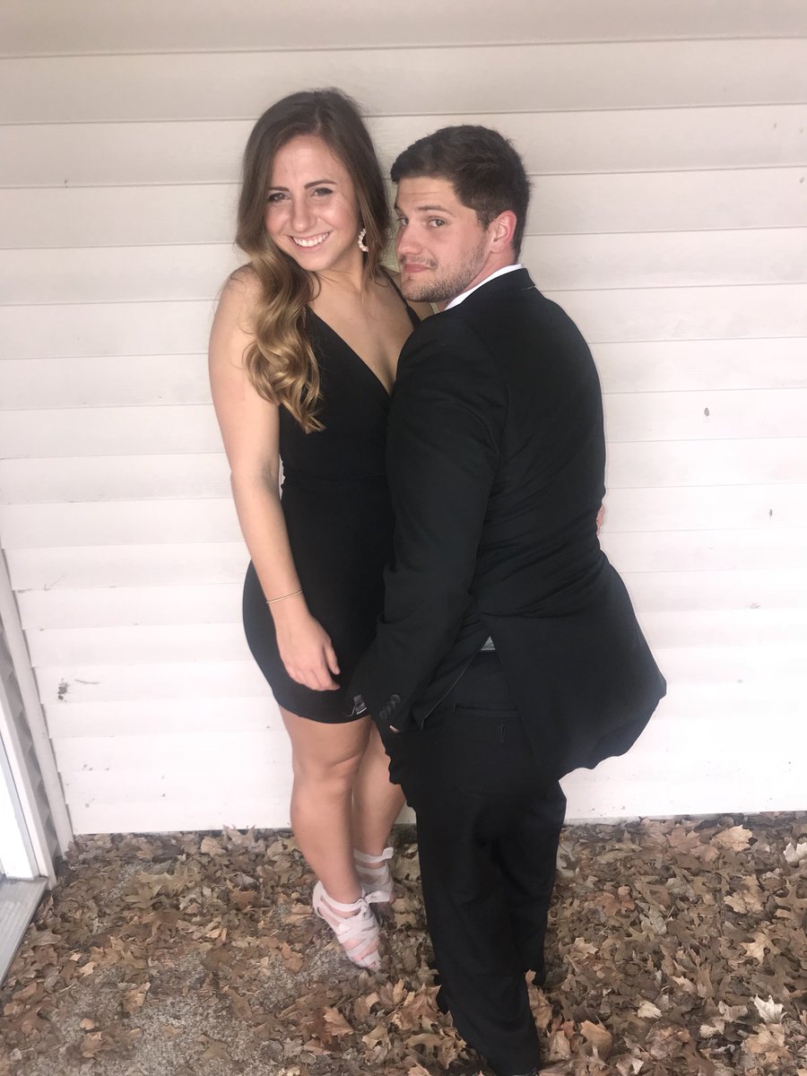 lilbrin58's tweet photo. Happy birthday to the best formal date ever! Hope you spent your birthday blacked out😜 @ethan_sisk https://t.co/ig8DIYB6ij