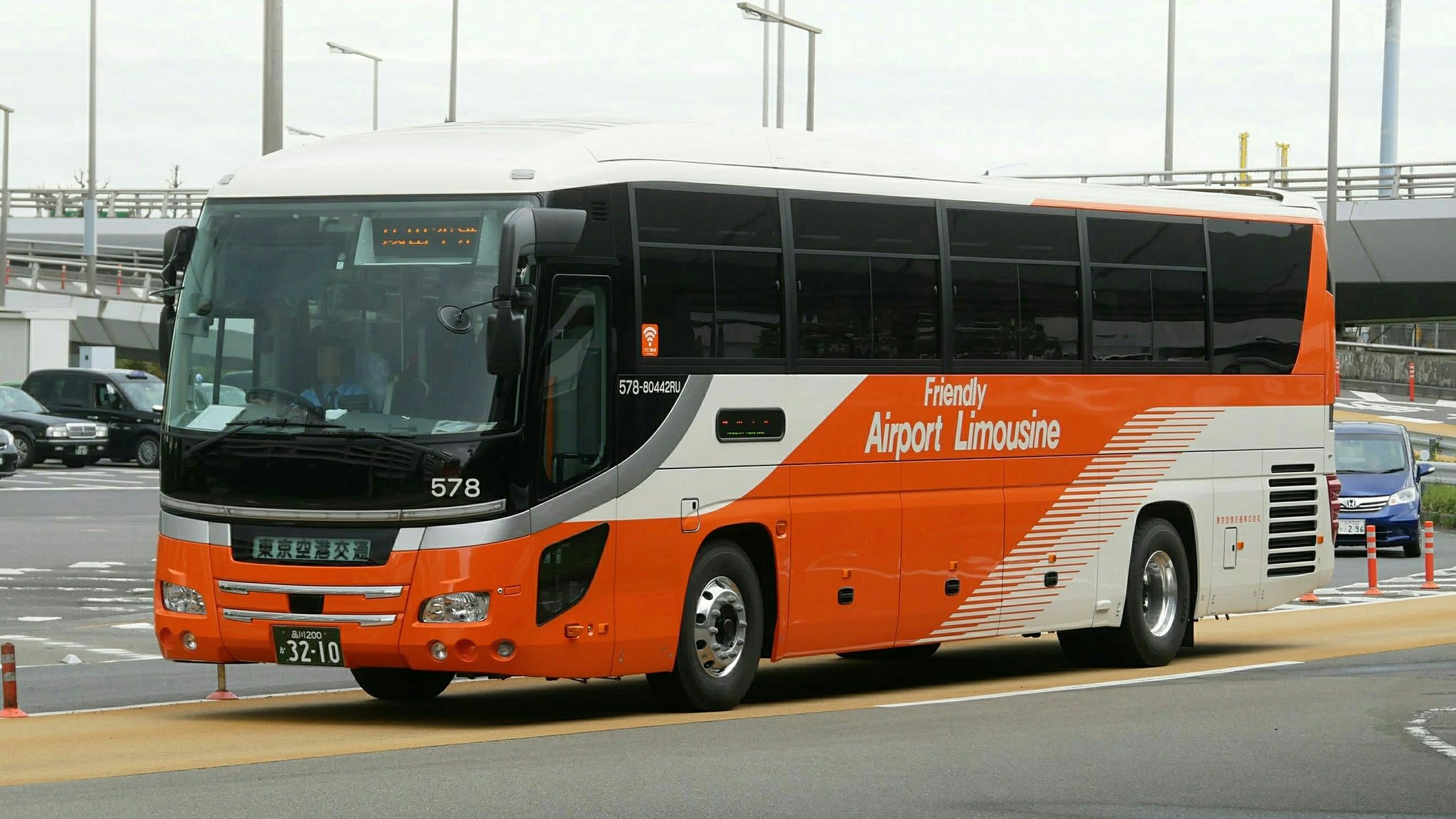 たけちゃん 29日札幌帰省 Al Twitter 東京空港交通の路線車です 東京空港交通 車番578 ru ナンバー 品川0か 3210 日野セレガ Hd 型式 2tg Ru1asda 18年4月東京 羽田空港第1ターミナル T Co Tzijtodngj Twitter