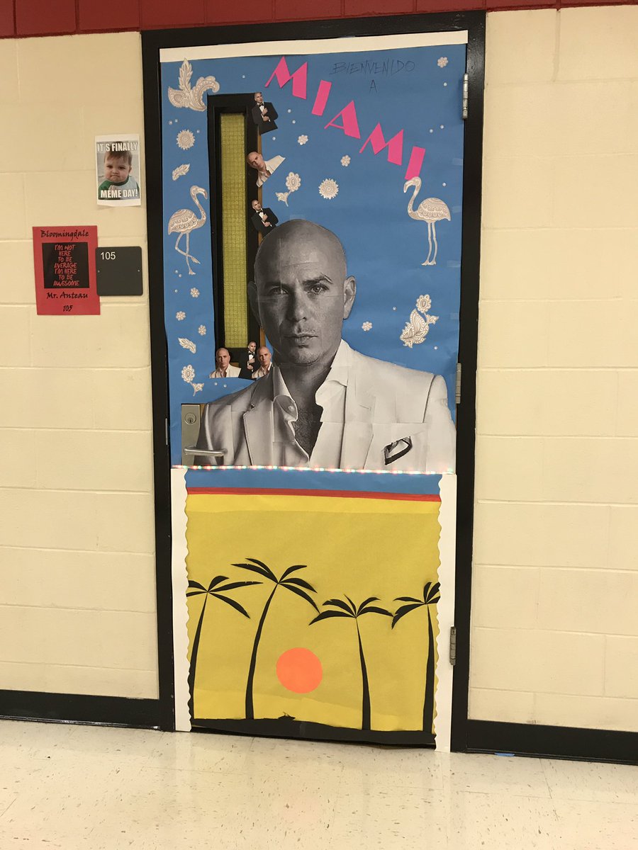 WBULTV's tweet photo. Best. Spirit Door. Ever. https://t.co/FMYgNWqDEP