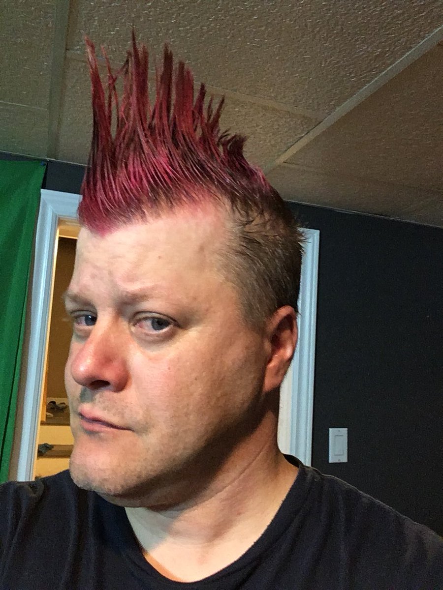 Mordzors's tweet image. So we have hit our $100 goal and I now have a pink Mohawk for our breastfeeding cancer charity steam #BreastCancerAwareness twitch.tv/mordzors